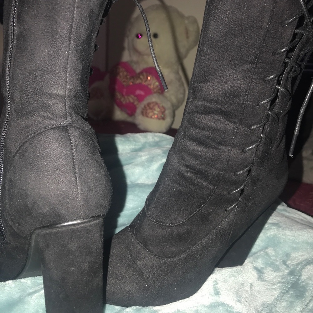 LolaShoetique Black Velvet Boots